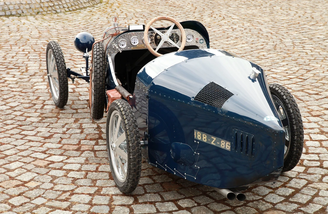 2018 Bugatti - Image 8 of 18