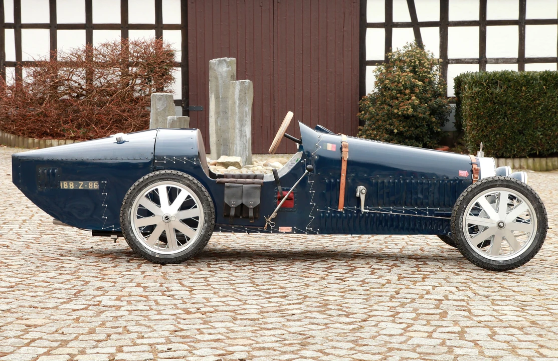 2018 Bugatti - Image 7 of 18