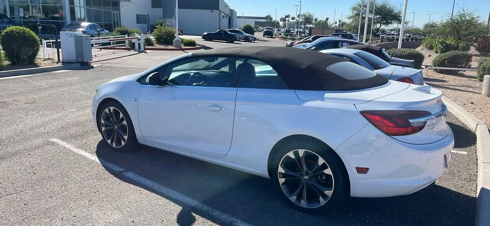 2018 Buick - Image 2 of 3