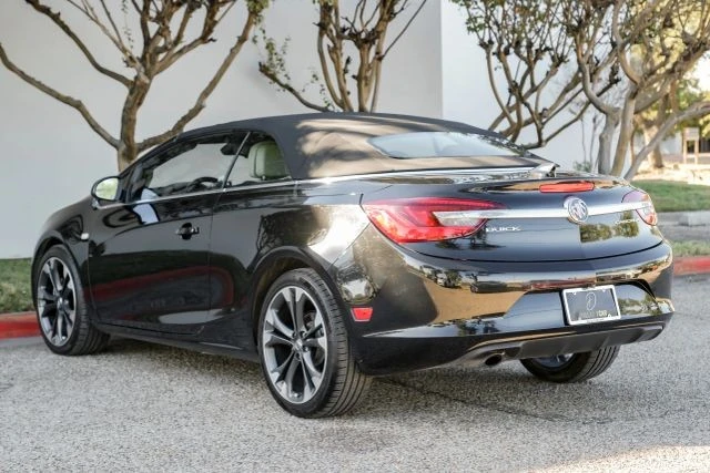 2018 Buick - Image 17 of 21