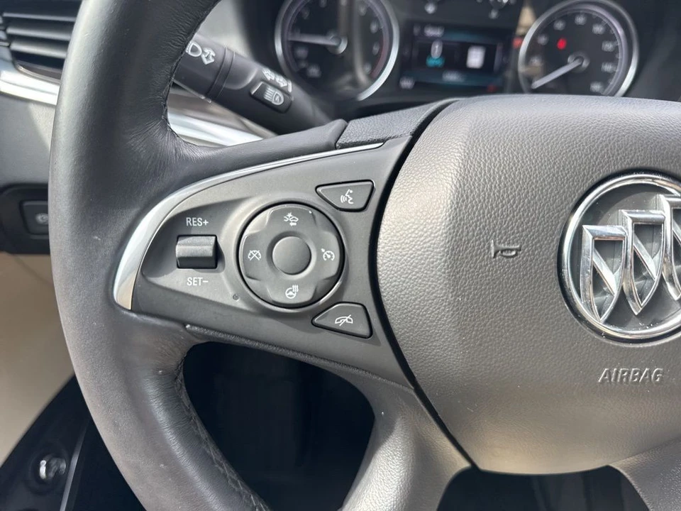 2018 Buick Enclave - Image 17 of 21