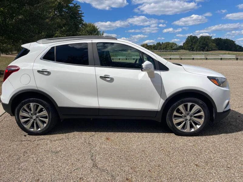 2018 Buick Encore - Image 5 of 17