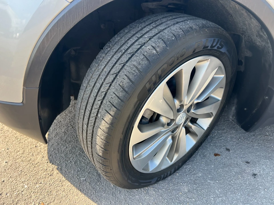 2018 Buick Encore - Image 9 of 21