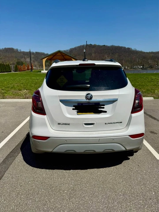 2018 Buick Encore - Image 5 of 9