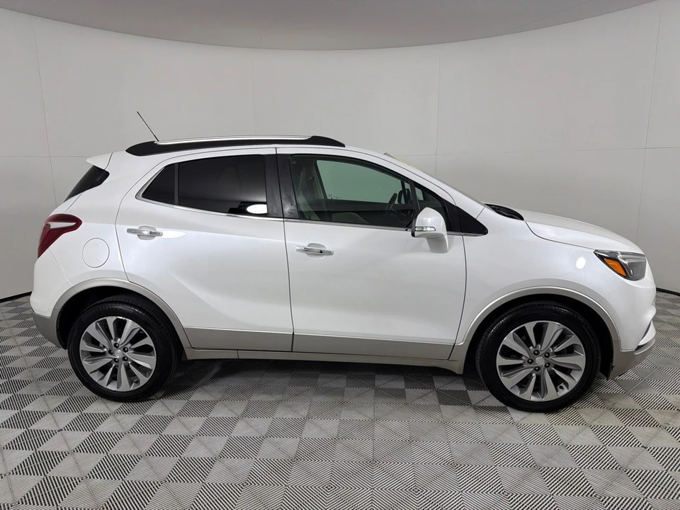 2018 Buick Encore - Image 4 of 21