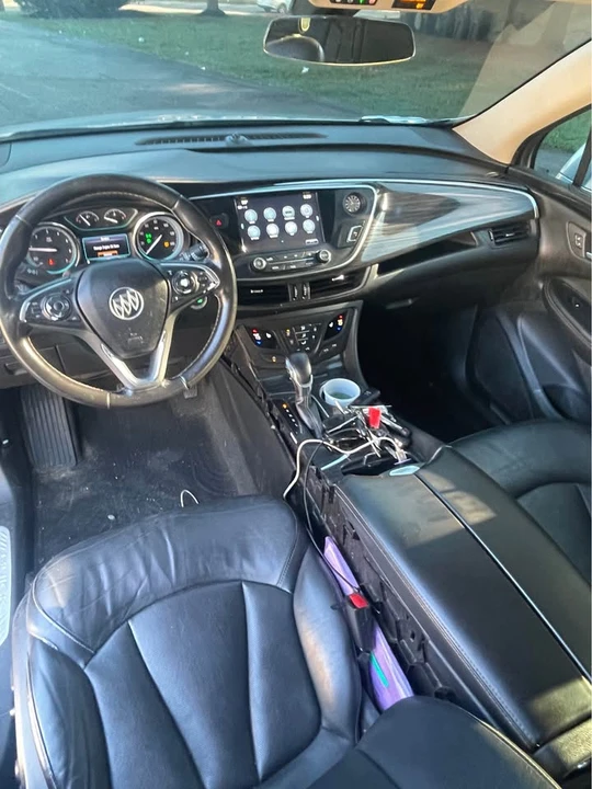 2018 Buick Envision - Image 5 of 8