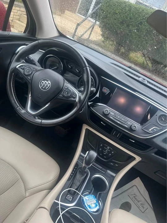 2018 Buick Envision - Image 2 of 8