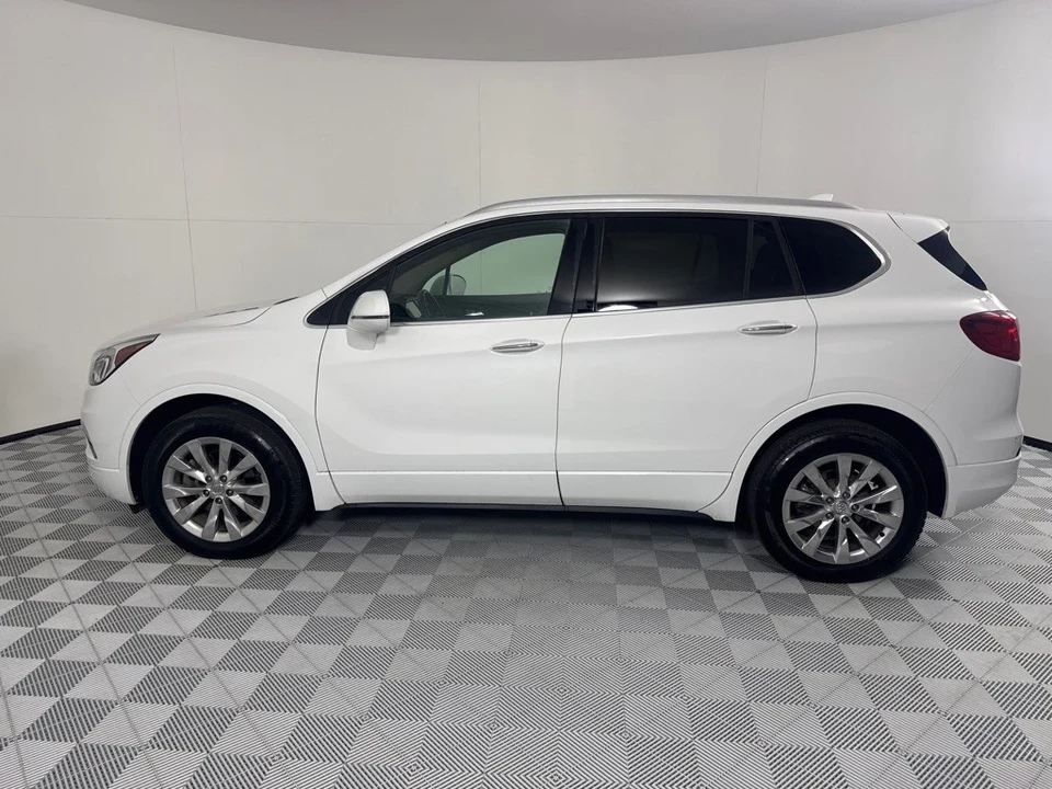 2018 Buick Envision - Image 9 of 12