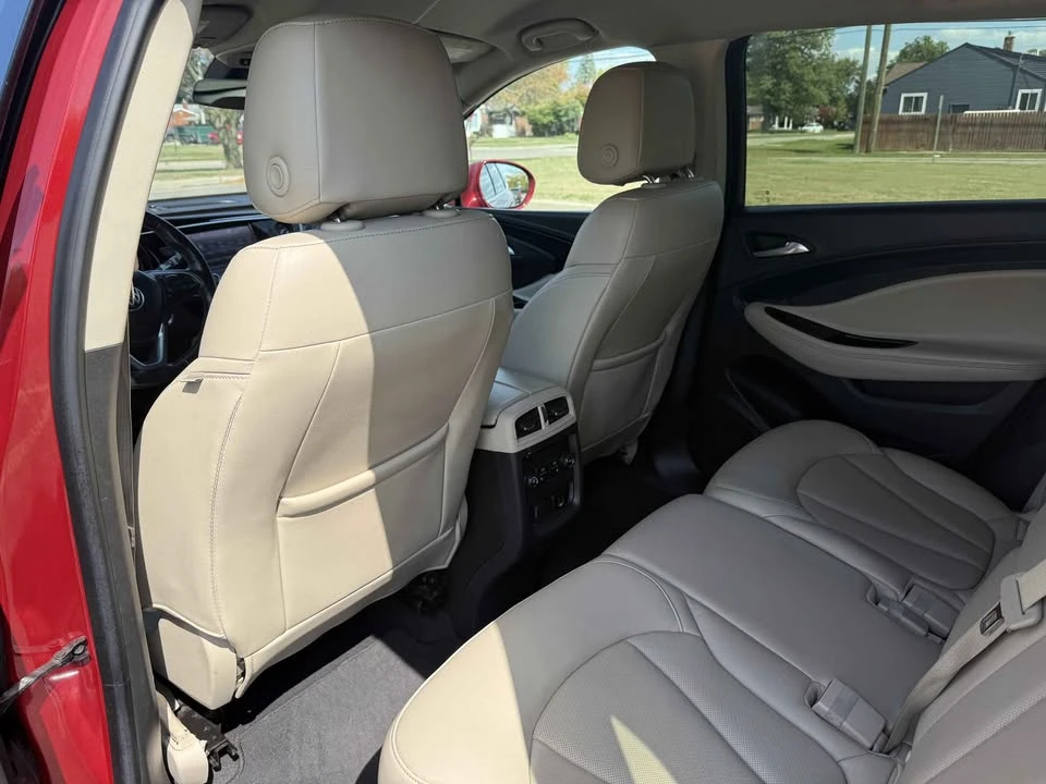 2018 Buick Envision - Image 10 of 11