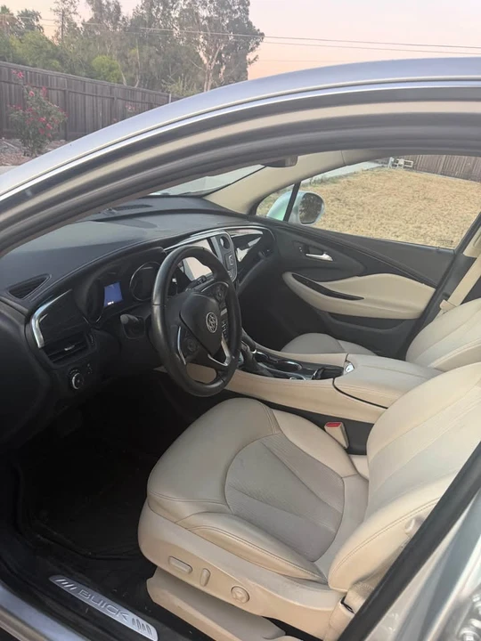 2018 Buick Envision - Image 4 of 6