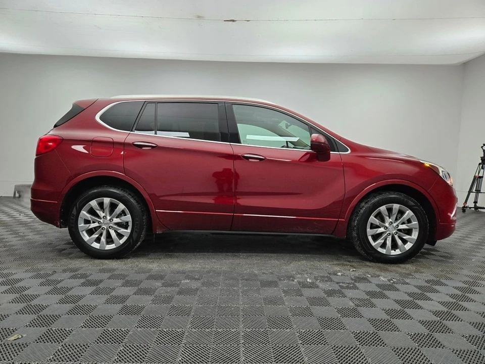 2018 Buick Envision - Image 9 of 12