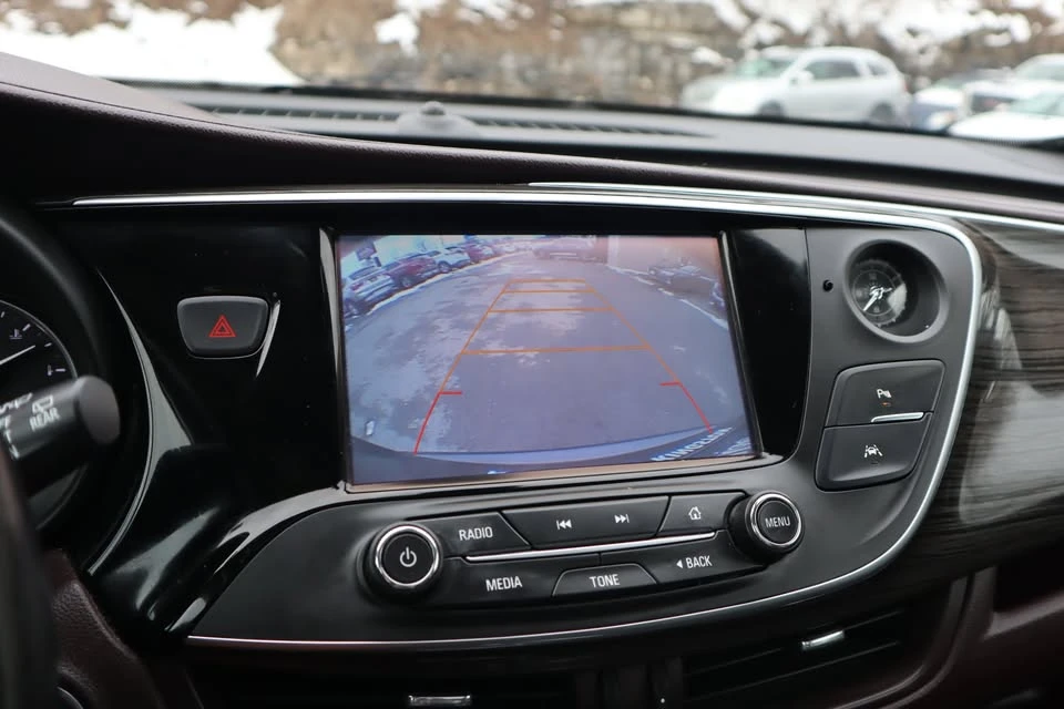 2018 Buick Envision - Image 12 of 20