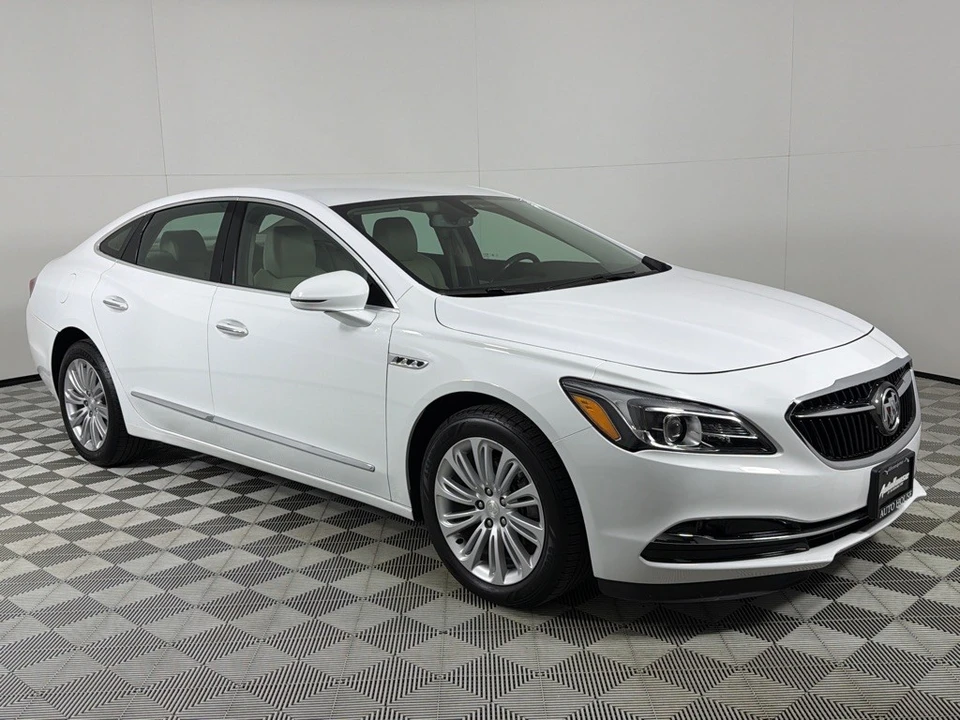 2018 Buick LaCrosse - Image 3 of 12