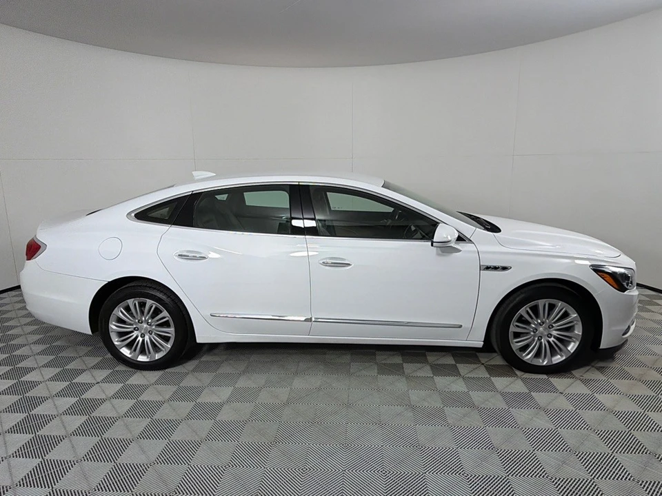 2018 Buick LaCrosse - Image 4 of 12