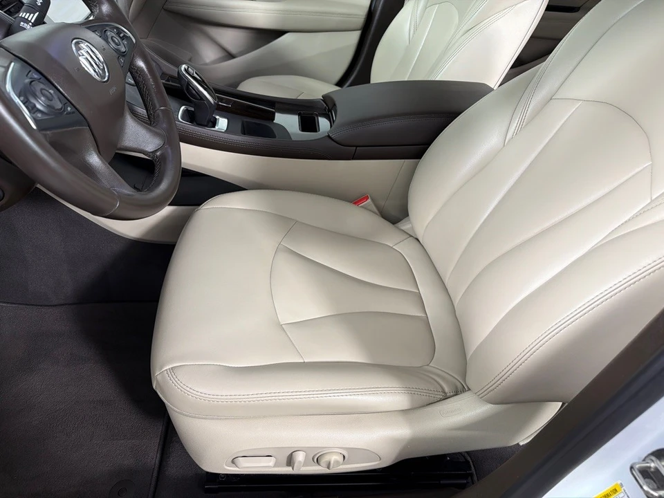 2018 Buick LaCrosse - Image 11 of 12