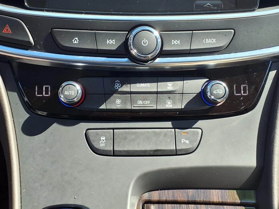 2018 Buick LaCrosse - Image 6 of 9