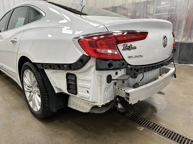 2018 Buick LaCrosse - Image 14 of 21