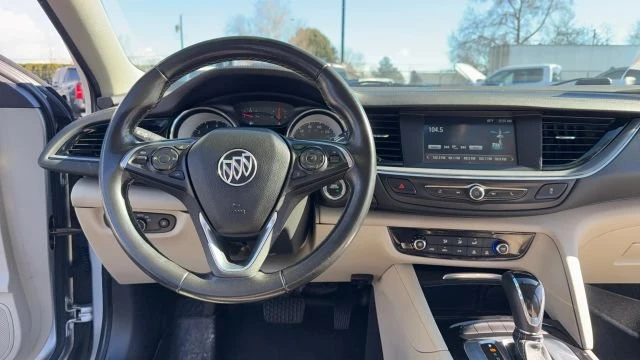2018 Buick Regal - Image 12 of 14