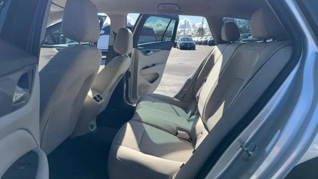 2018 Buick Regal - Image 2 of 14