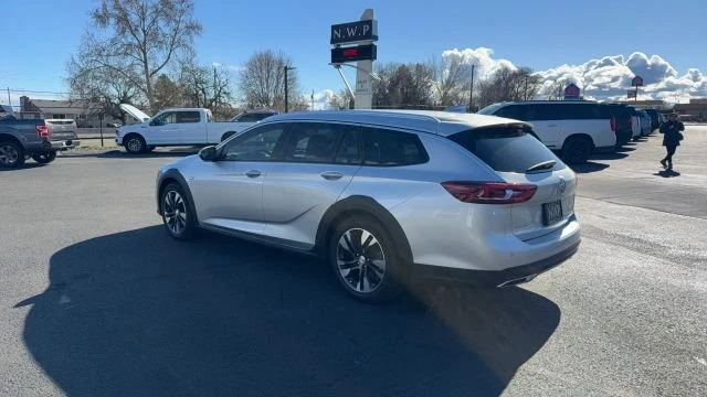 2018 Buick Regal - Image 10 of 14