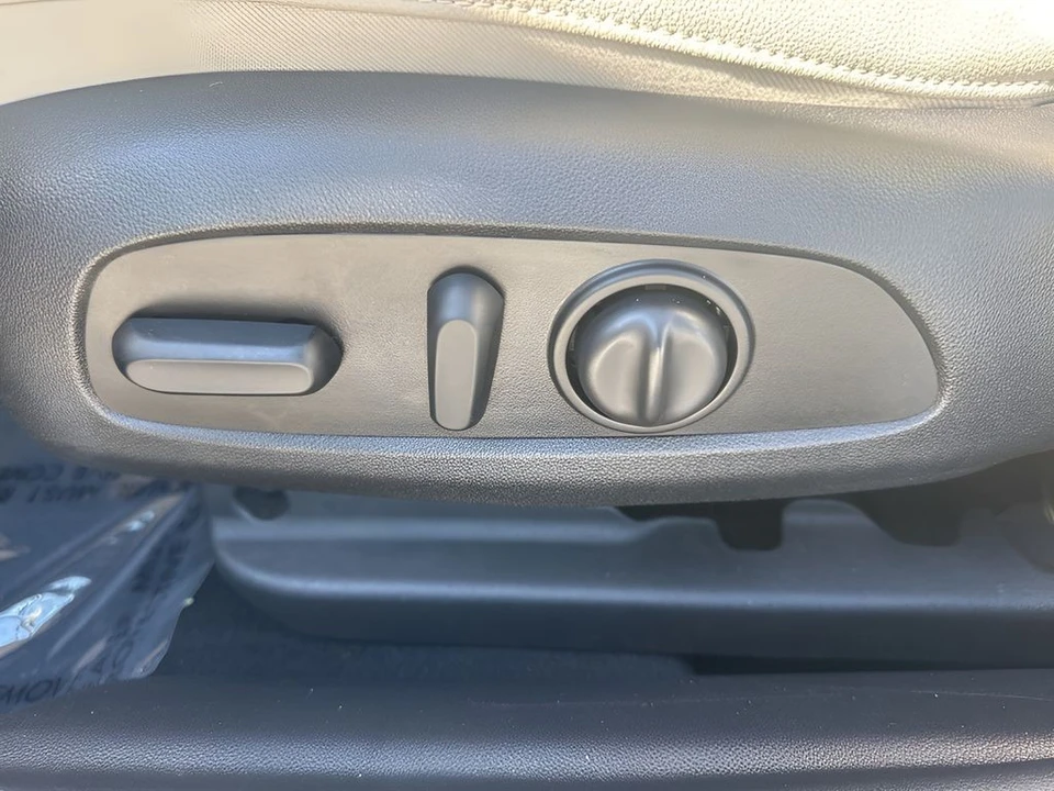 2018 Buick Regal - Image 10 of 12