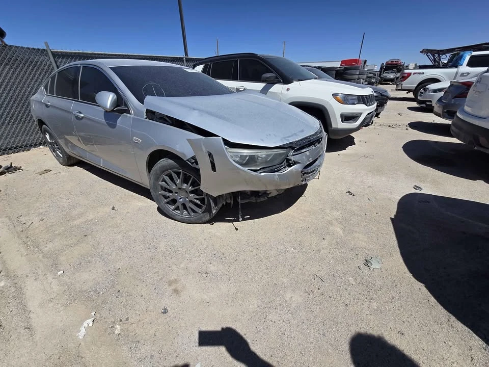 2018 Buick Regal - Image 8 of 8