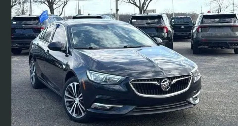 2018 Buick Regal - Image 2 of 5