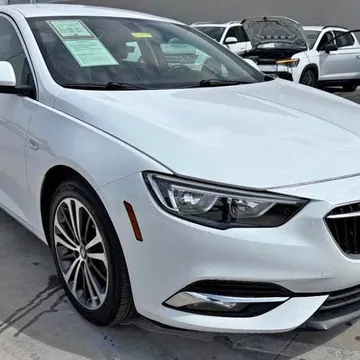 2018 Buick Regal Regal Sportback Preferred II