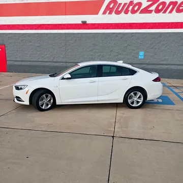 2018 Buick Regal Sportback