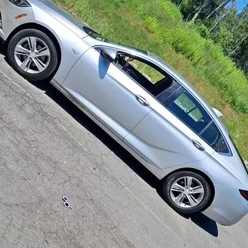 2018 Buick Regal Sportback