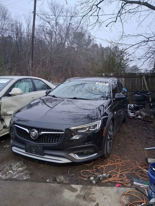 2018 Buick Regal - Image 4 of 10