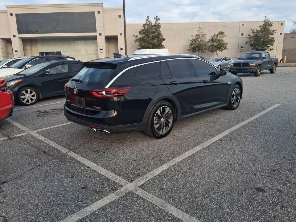 2018 Buick Regal - Image 3 of 10