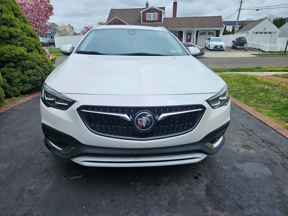 2018 Buick Regal - Image 2 of 7