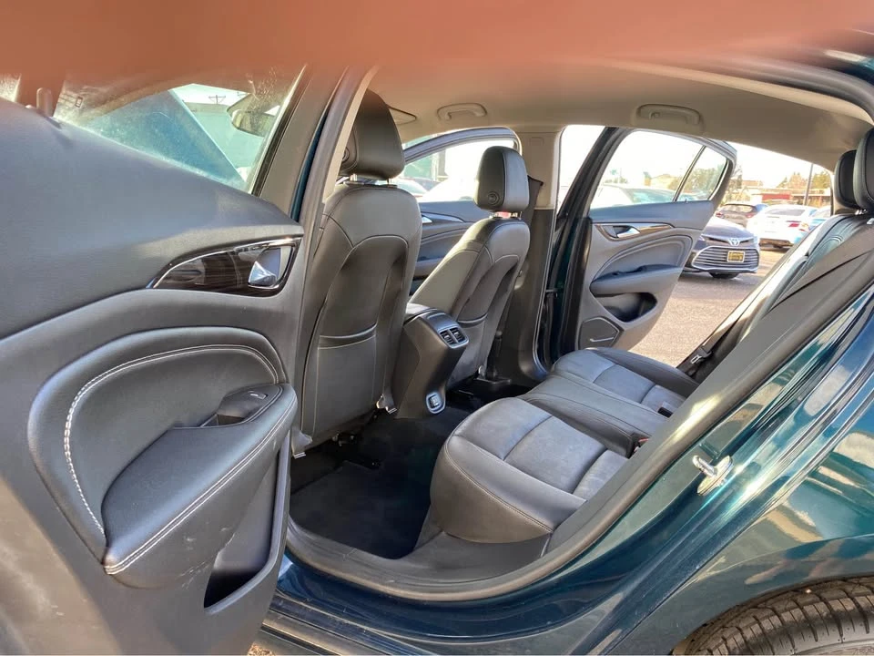 2018 Buick Regal - Image 8 of 19