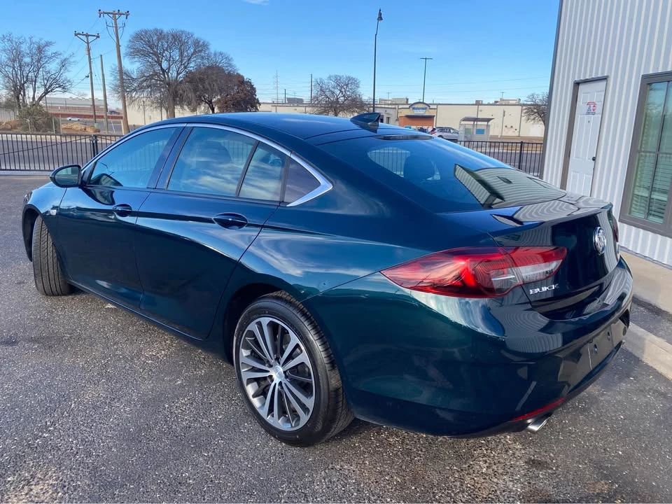 2018 Buick Regal - Image 2 of 19