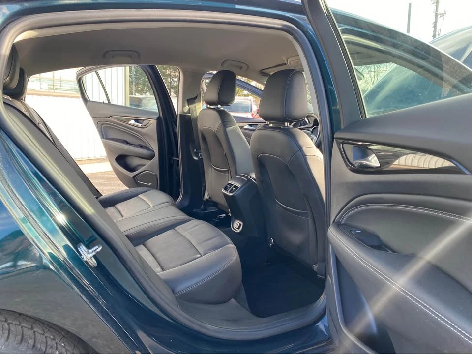 2018 Buick Regal - Image 10 of 19