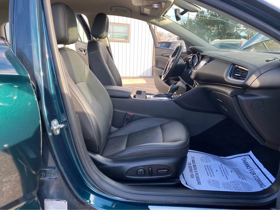 2018 Buick Regal - Image 11 of 19
