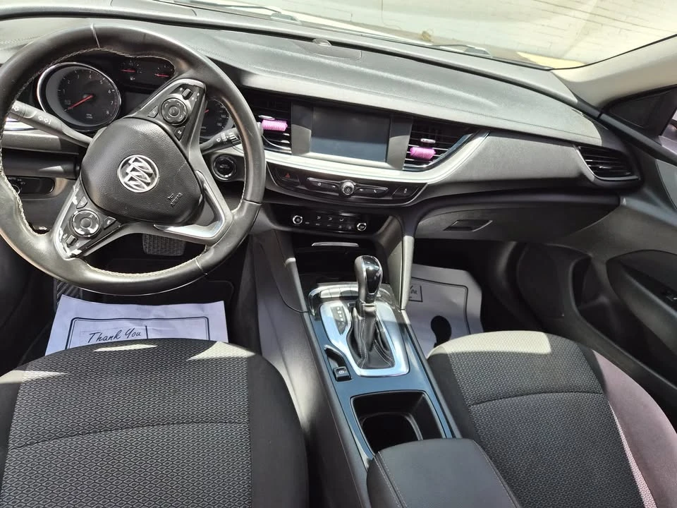 2018 Buick Regal - Image 4 of 5