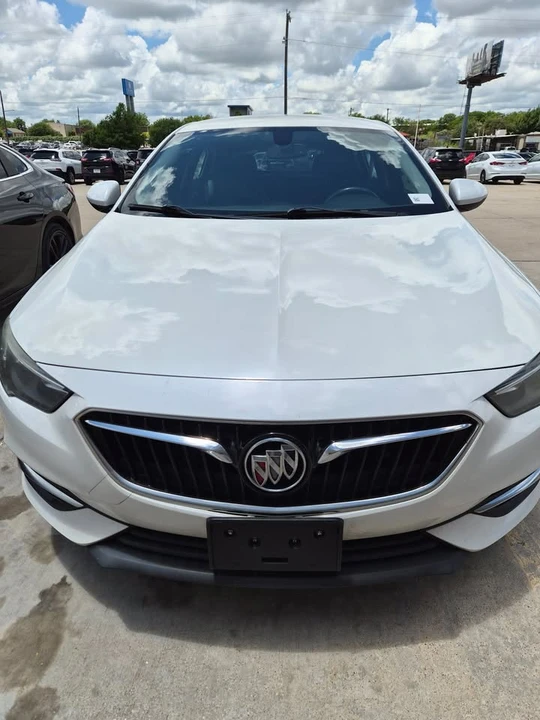 2018 Buick Regal - Image 2 of 5