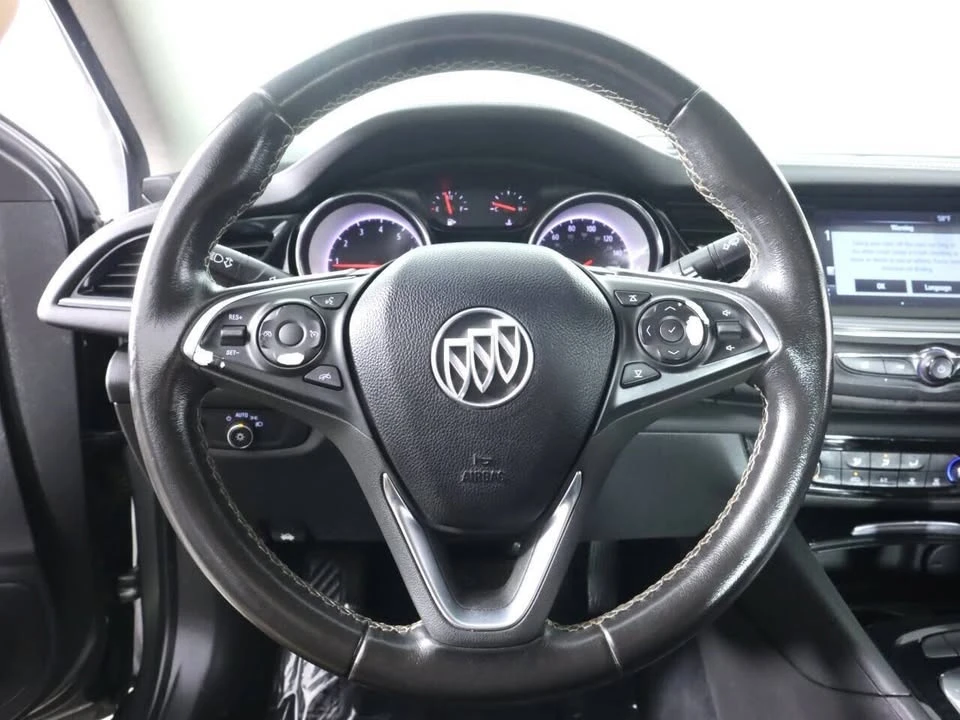 2018 Buick Regal - Image 11 of 20