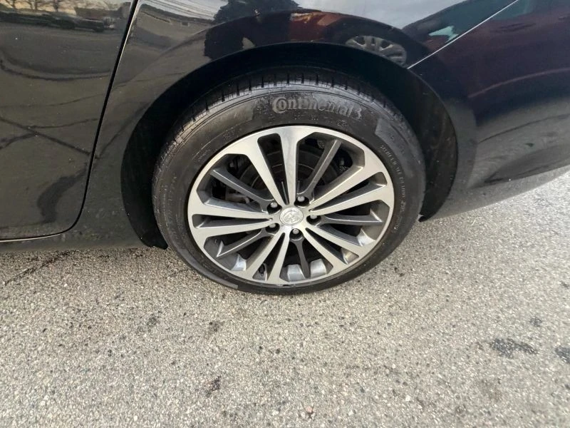 2018 Buick Regal - Image 9 of 12