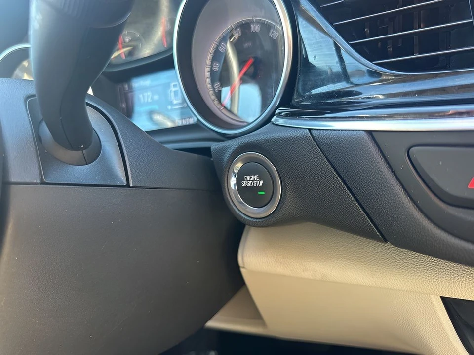 2018 Buick Regal - Image 21 of 21