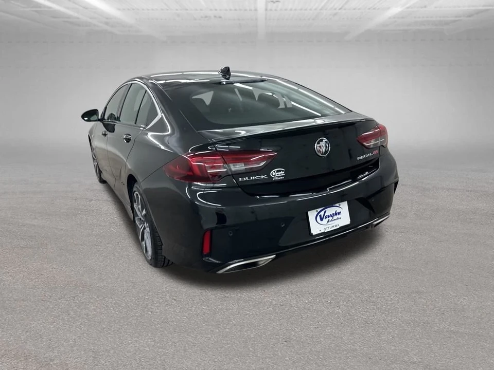 2018 Buick Regal - Image 10 of 12