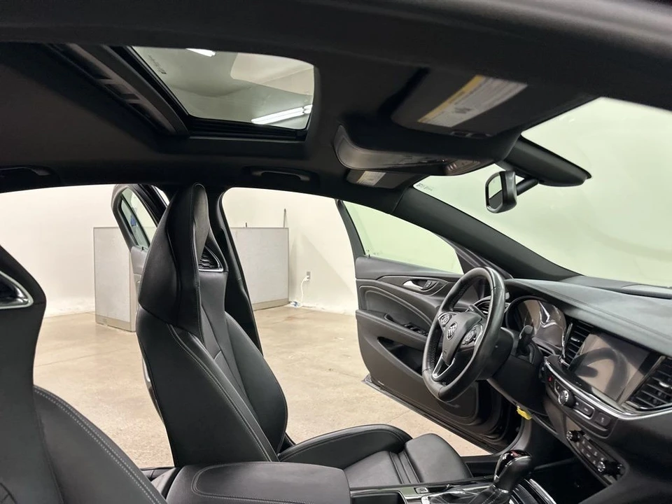2018 Buick Regal - Image 20 of 21