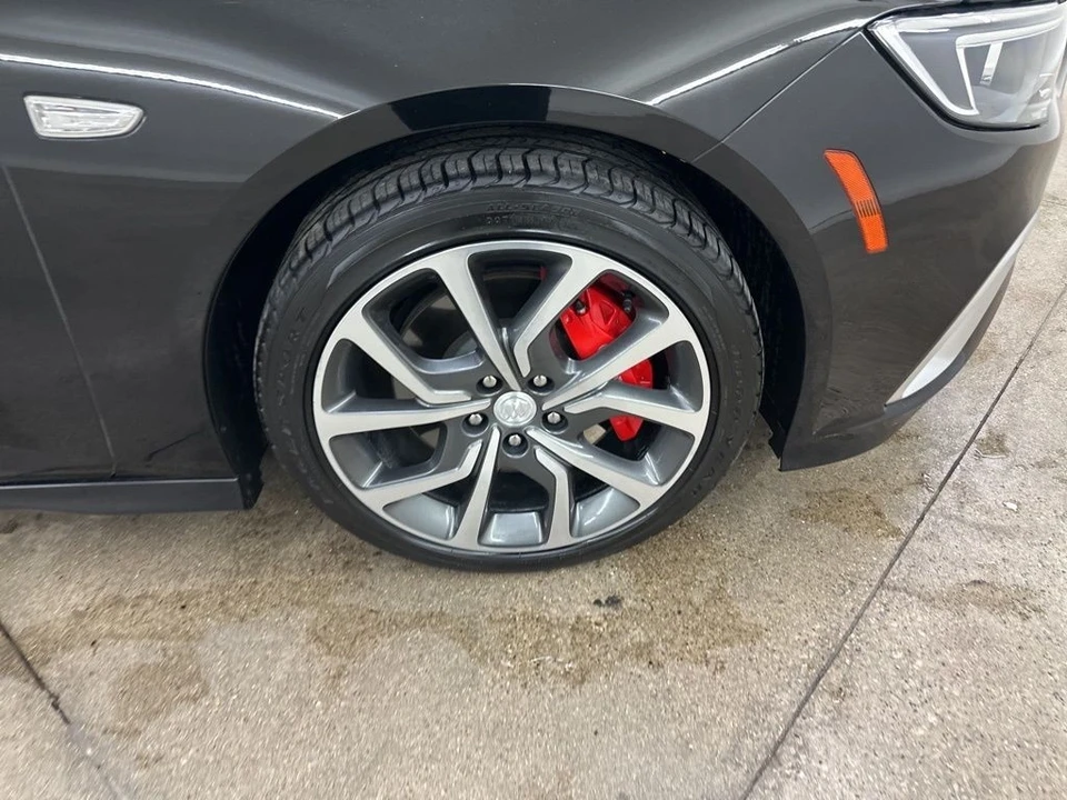 2018 Buick Regal - Image 15 of 21