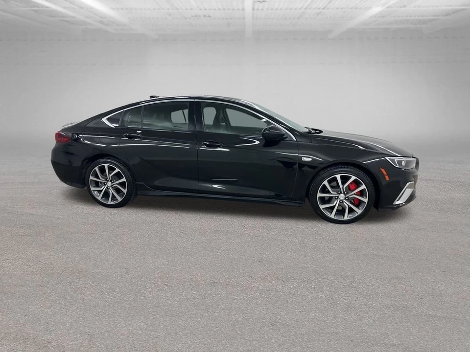 2018 Buick Regal - Image 14 of 21