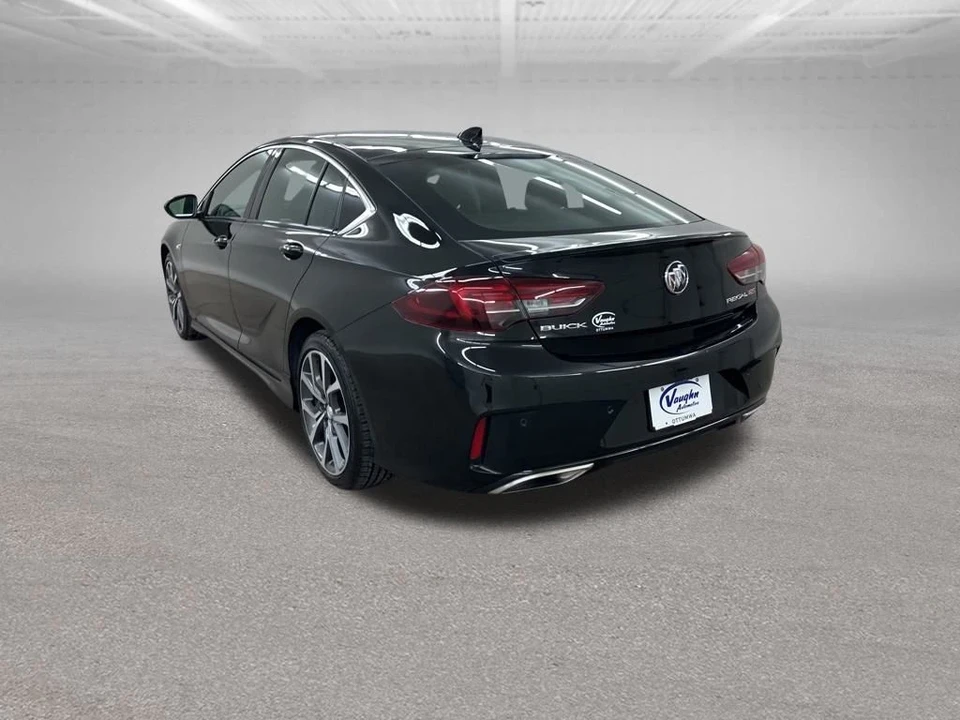 2018 Buick Regal - Image 9 of 12