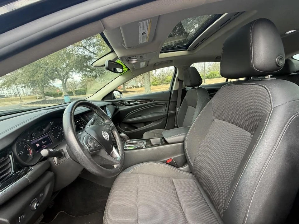 2018 Buick Regal - Image 6 of 21