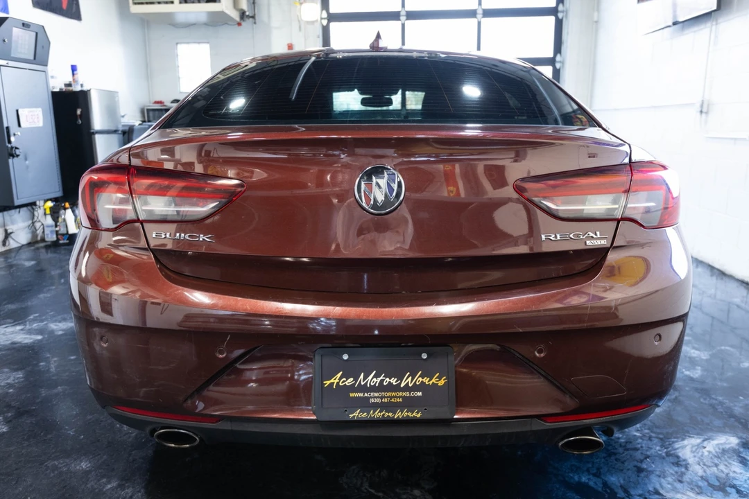 2018 Buick Regal - Image 9 of 21