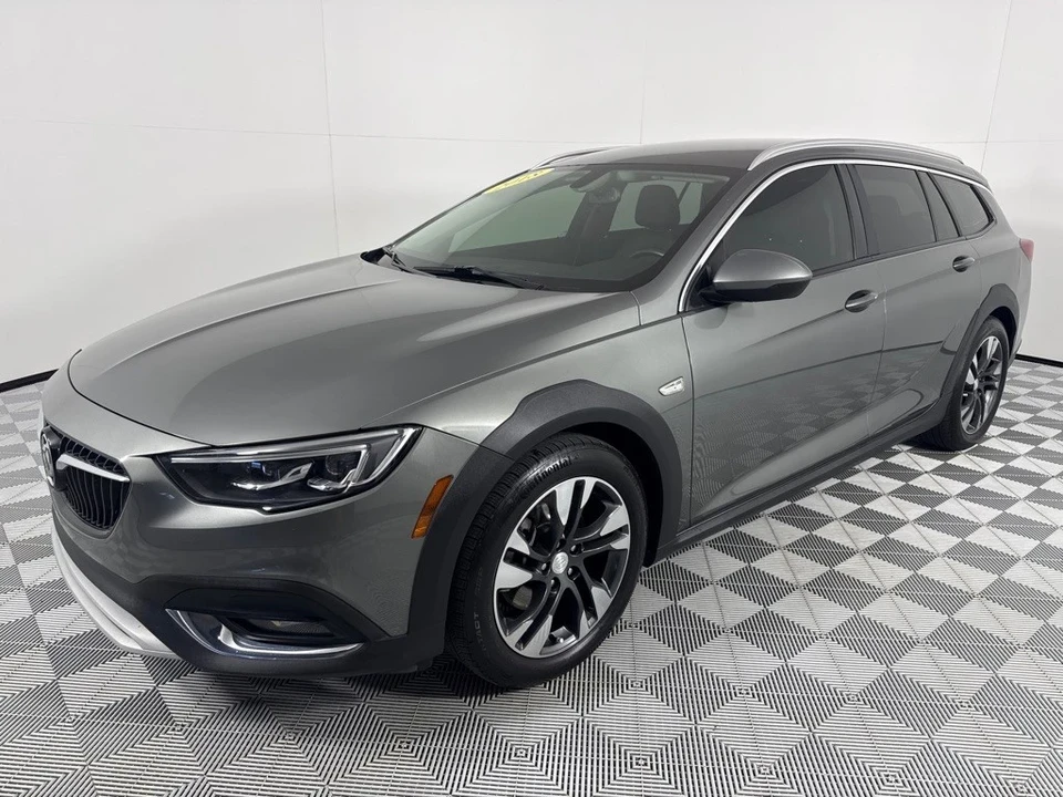 2018 Buick Regal - Image 10 of 12